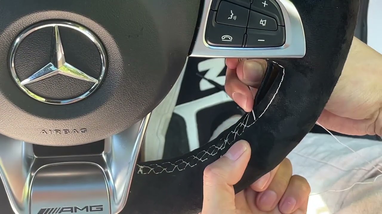 Las mejores opciones de fundas de volante para Mercedes Clase C: encuentra la protección perfecta para tu vehículo